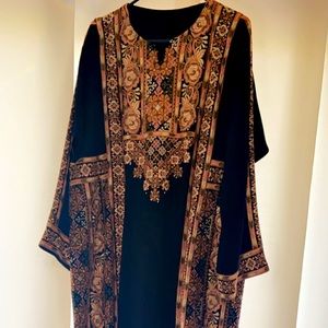 Palestinian/Jordanian thobe